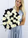 Black and white roses mix 51 pieces photo 2